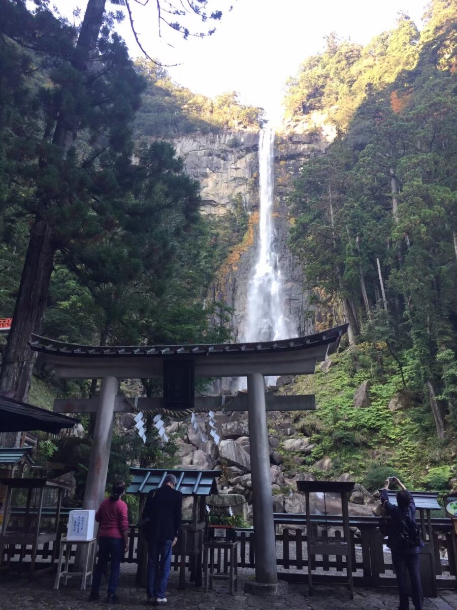 Nachi fall