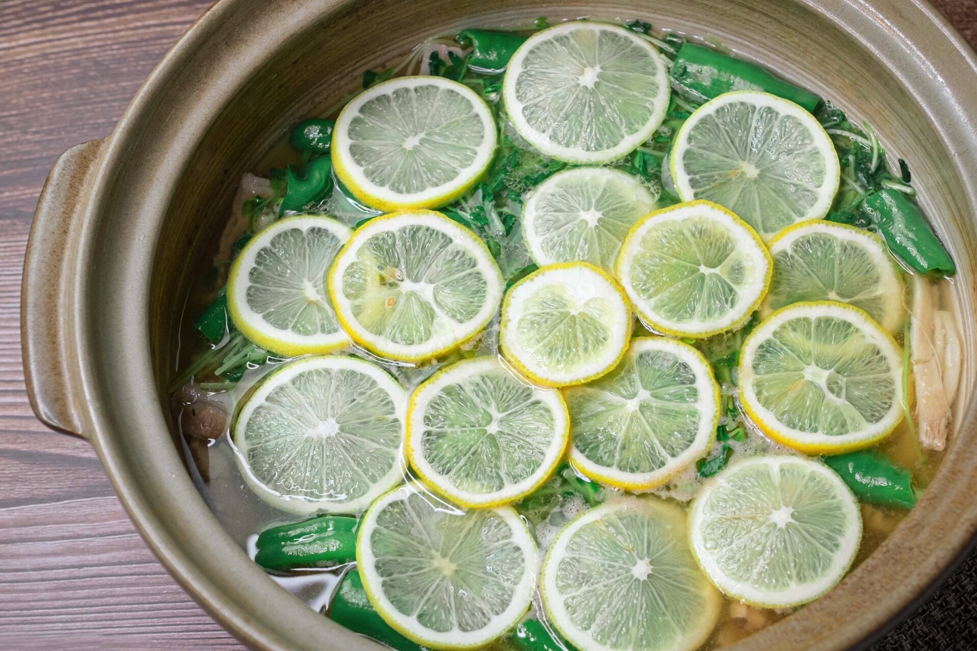 Lemon pot dish