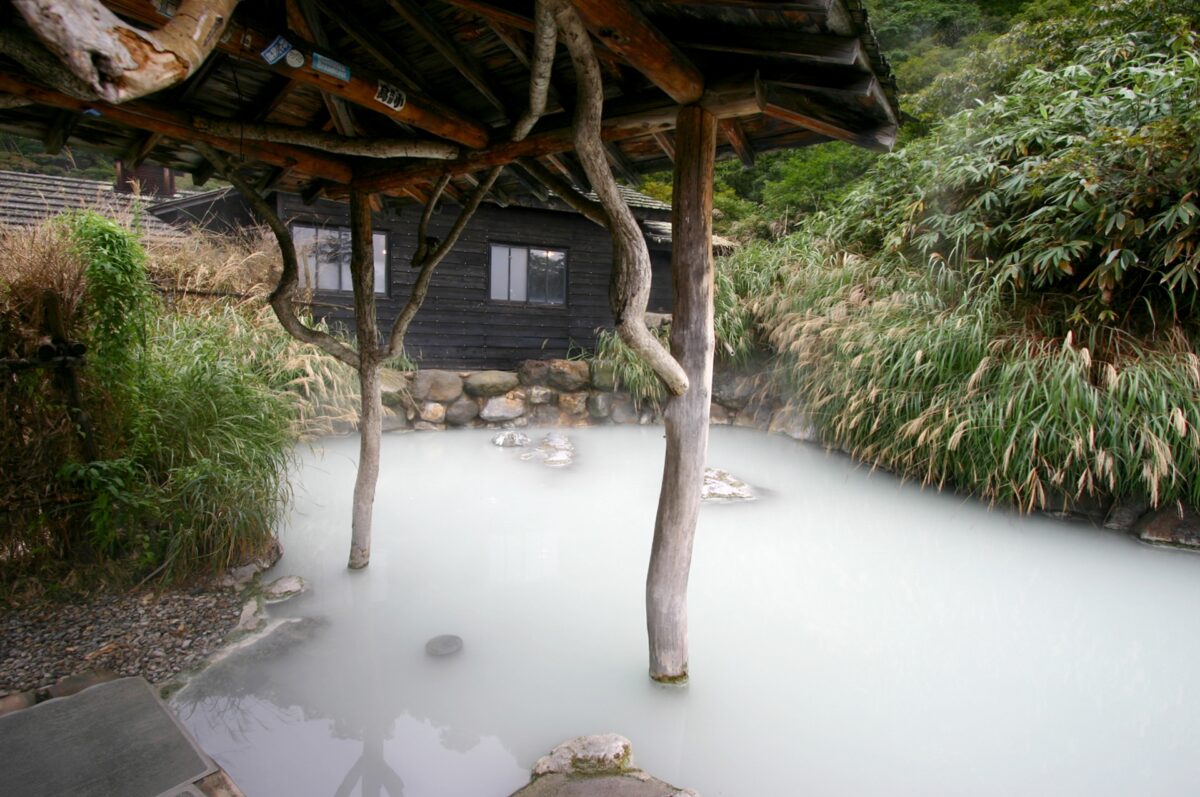 Nyuto onsen